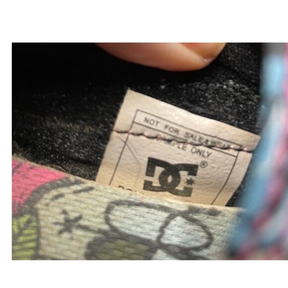 Vintage Skater DC Skull & Roses Slip-on Sneakers, EUC, Rare, FREE SHIPPING - Picture 8 of 8